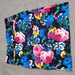 Agaci medium floral skirt